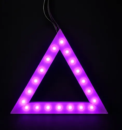 Million Color Pixel Triangle LED Light | Daisy Chain | 5V Pixels | Pack of 4
